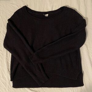 H&M Black Crop Sweater